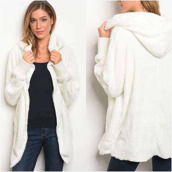 Lucious Soft Off White Sweater Jacket O/S 2-12 - Picture 5 of 7